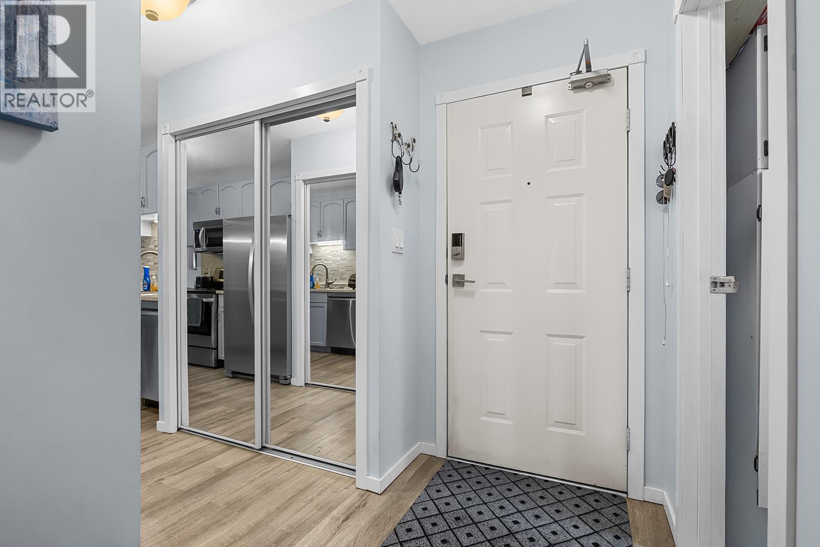 3842 Gordon Drive Unit# 133