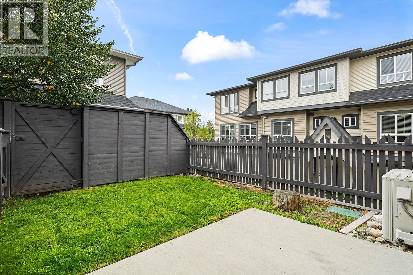 680 Old Meadows Road Unit# 17