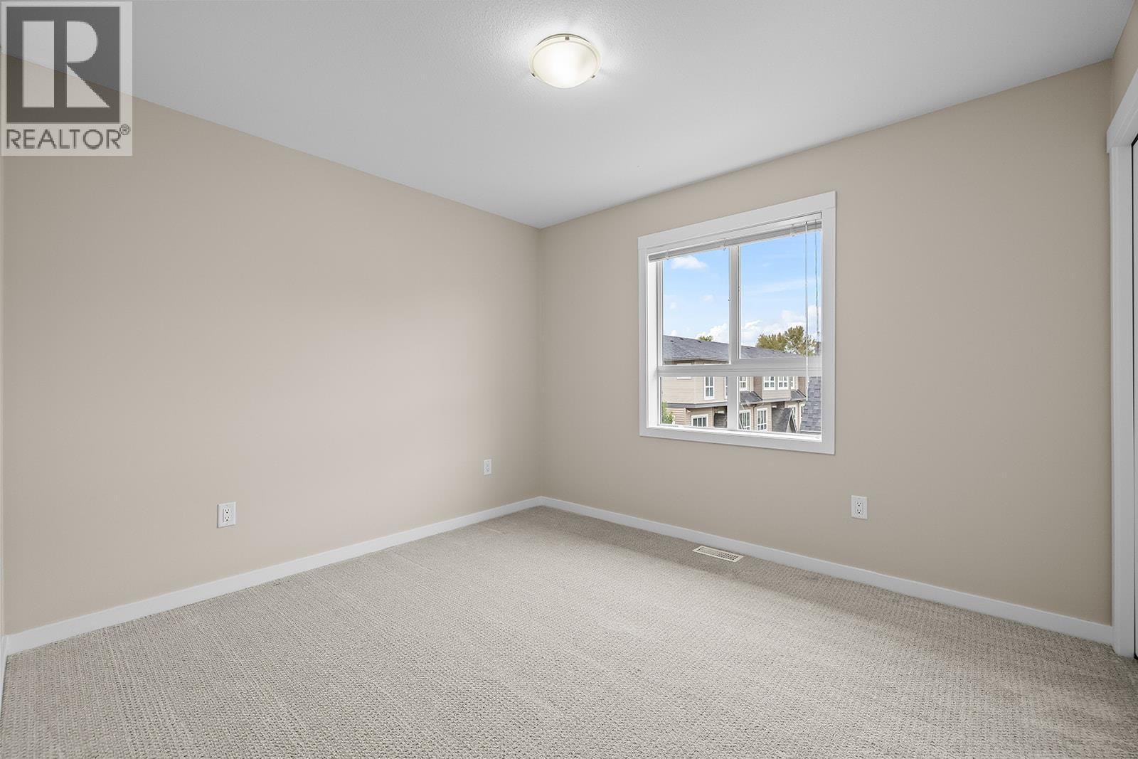 680 Old Meadows Road Unit# 17