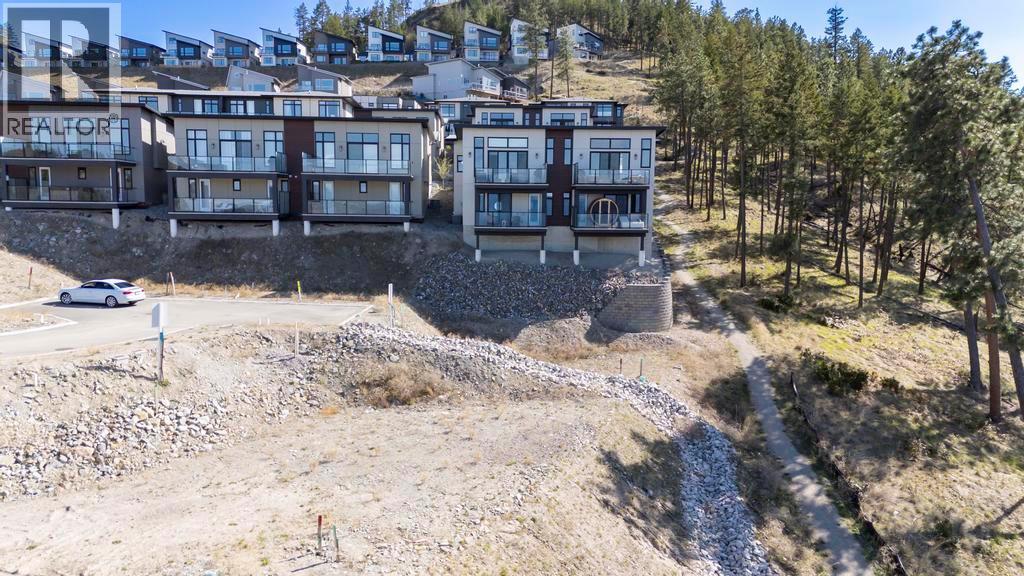3272 Aspen Lane
