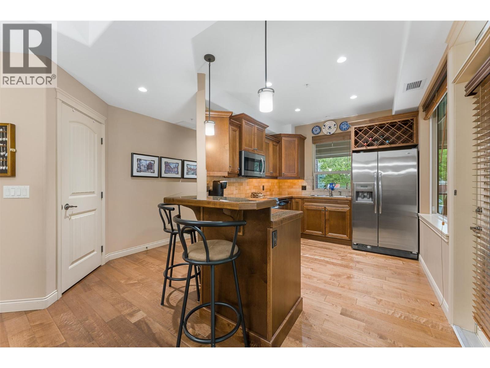 2780 Auburn Road Unit# 203