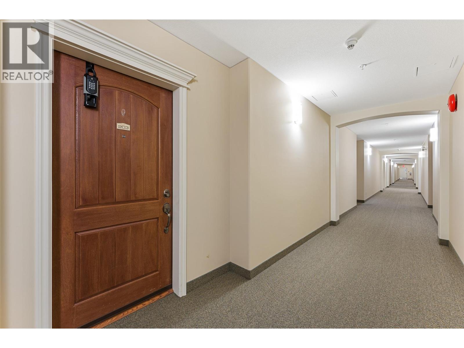 2780 Auburn Road Unit# 203