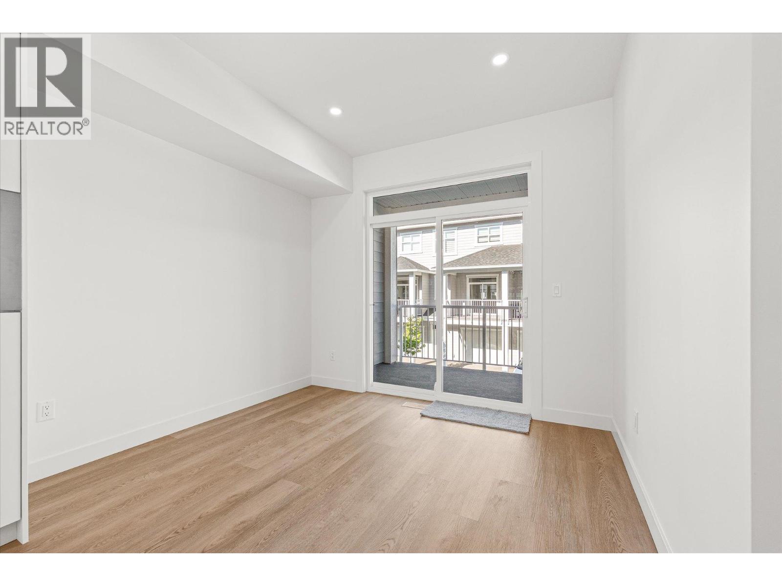 5300 Main Street Unit# 121