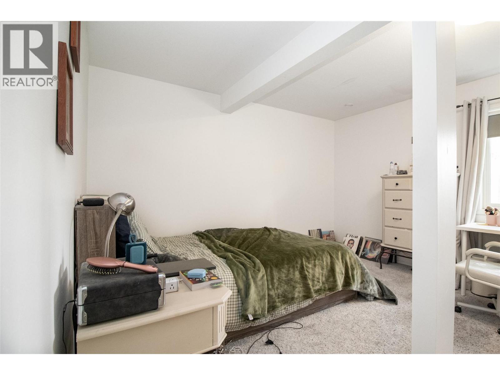 621 Cassiar Road