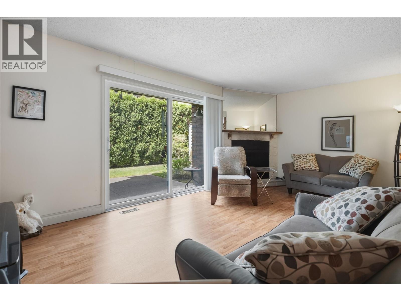 1050 SPRINGFIELD Road Unit# 115