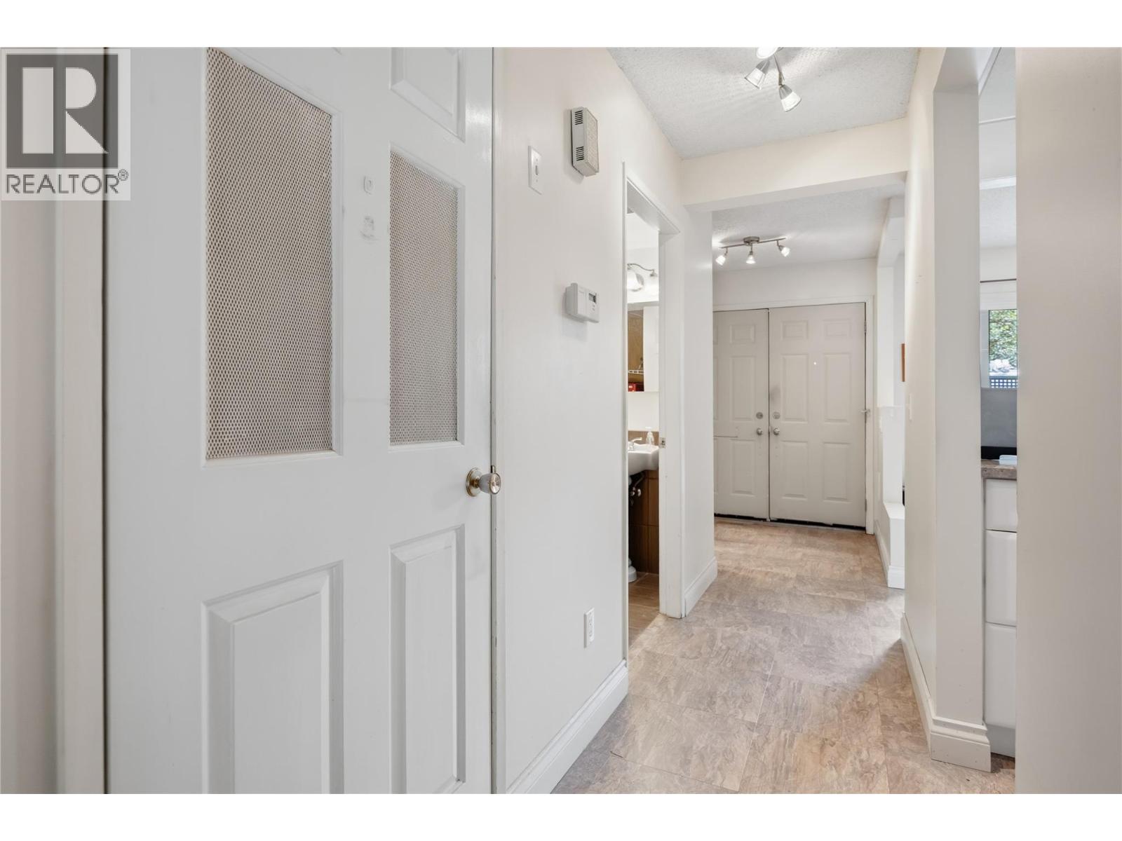 1050 SPRINGFIELD Road Unit# 115