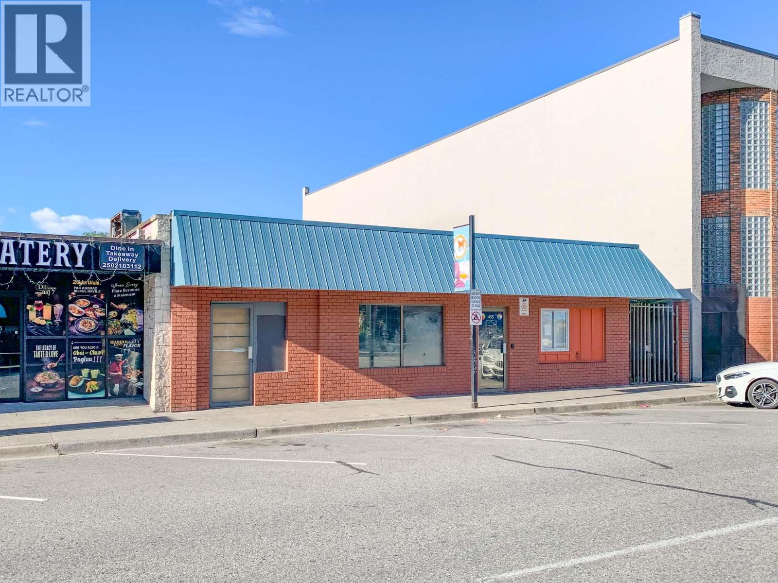 455 Leon Avenue
