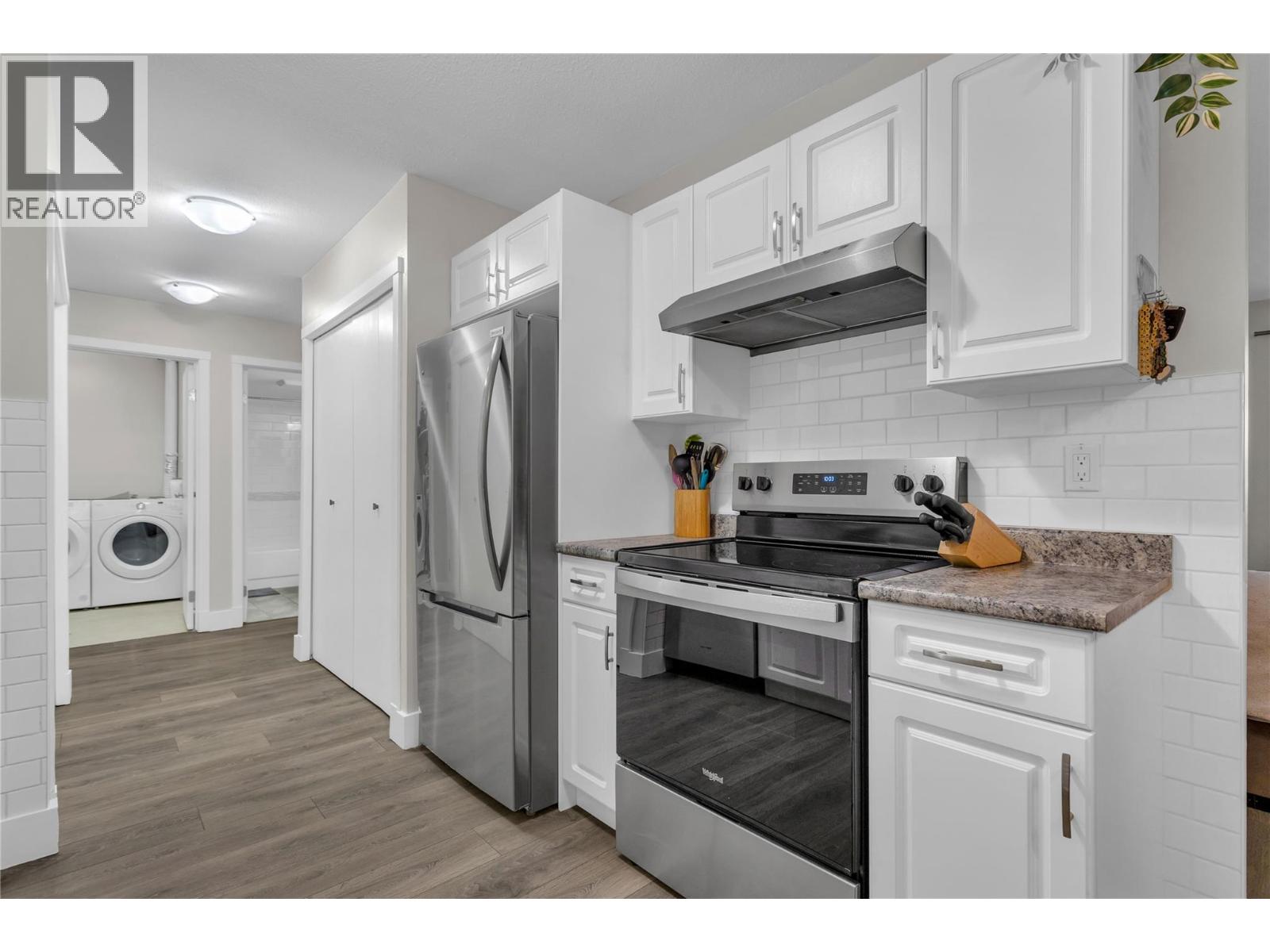 3854 Gordon Drive Unit# 186