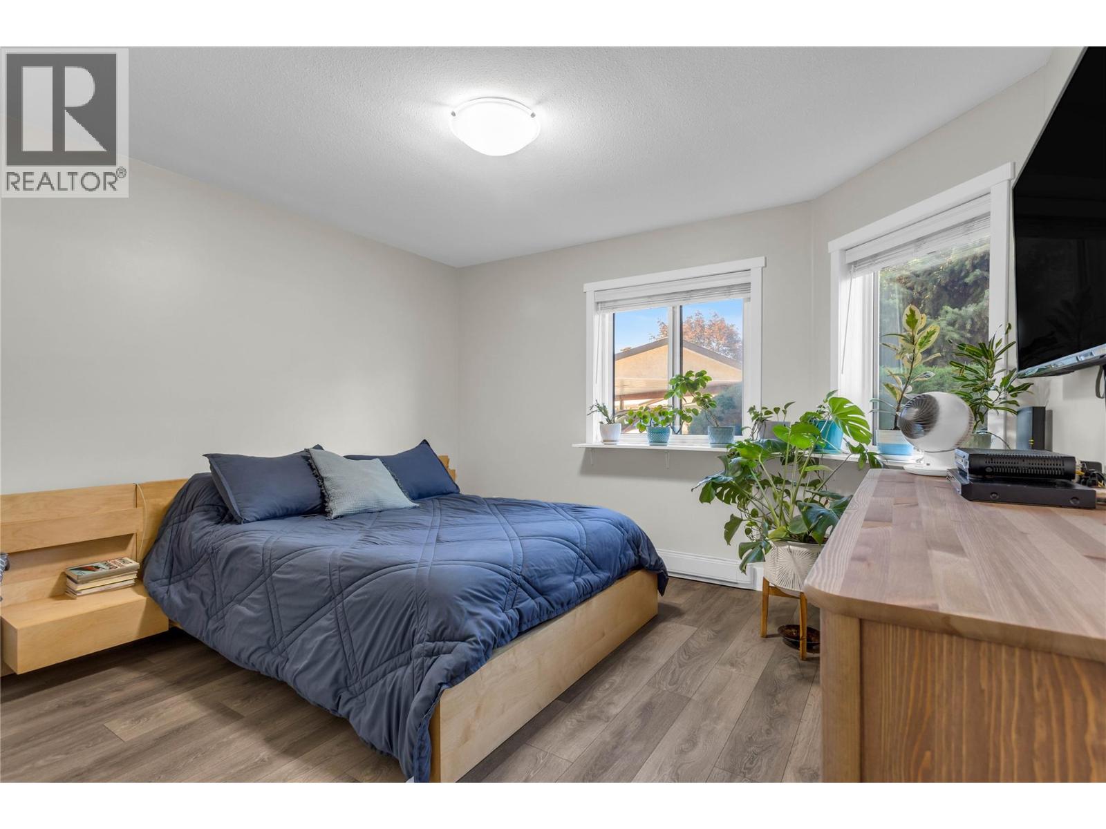 3854 Gordon Drive Unit# 186