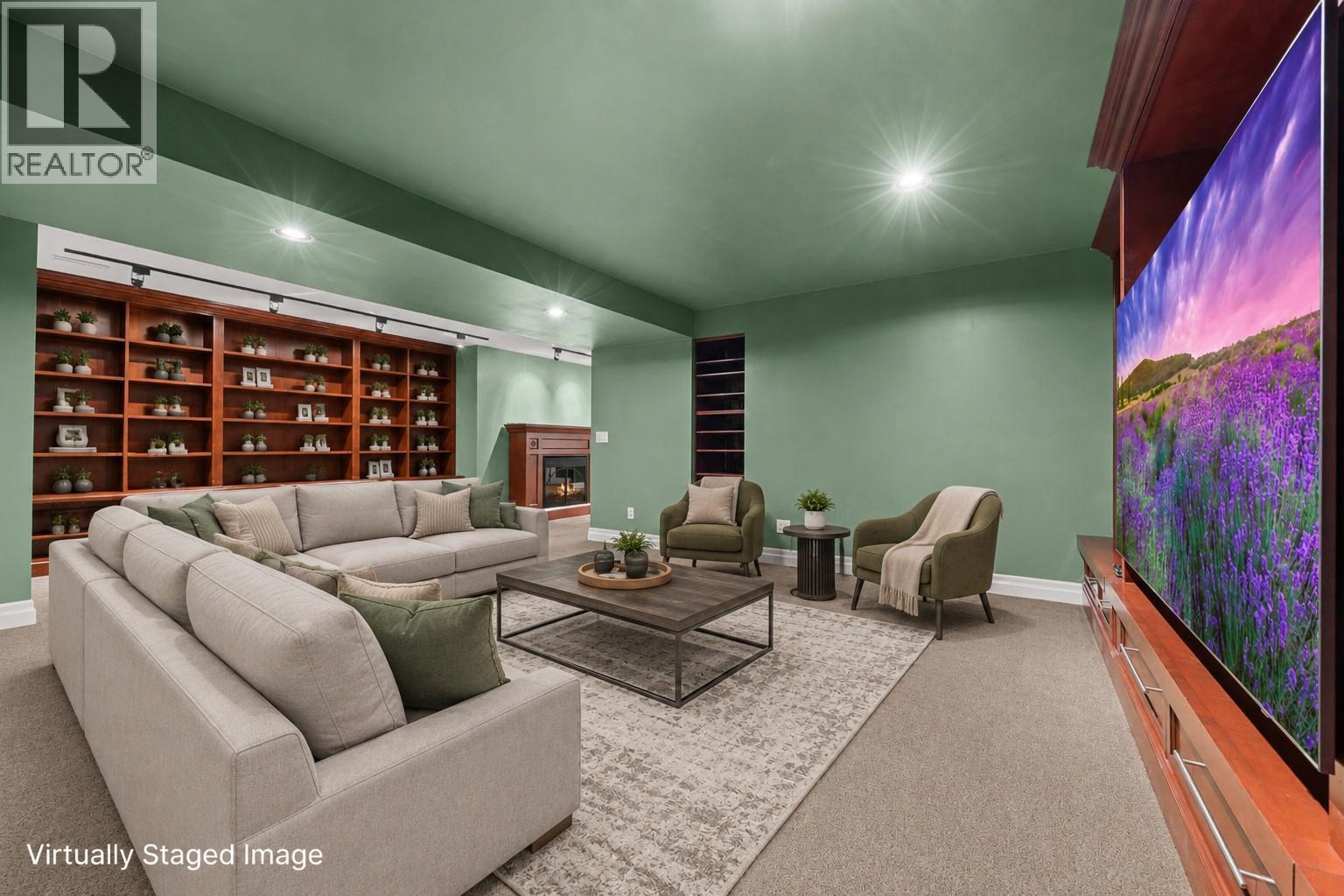 1886 Parkview Crescent Unit# 9