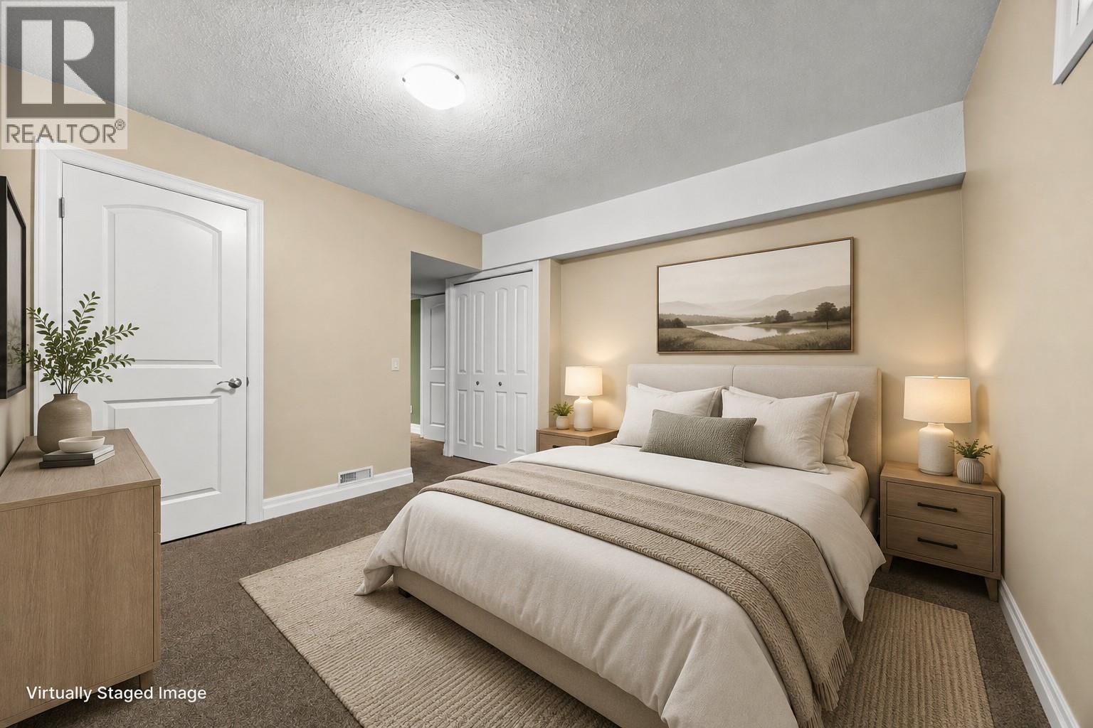 1886 Parkview Crescent Unit# 9