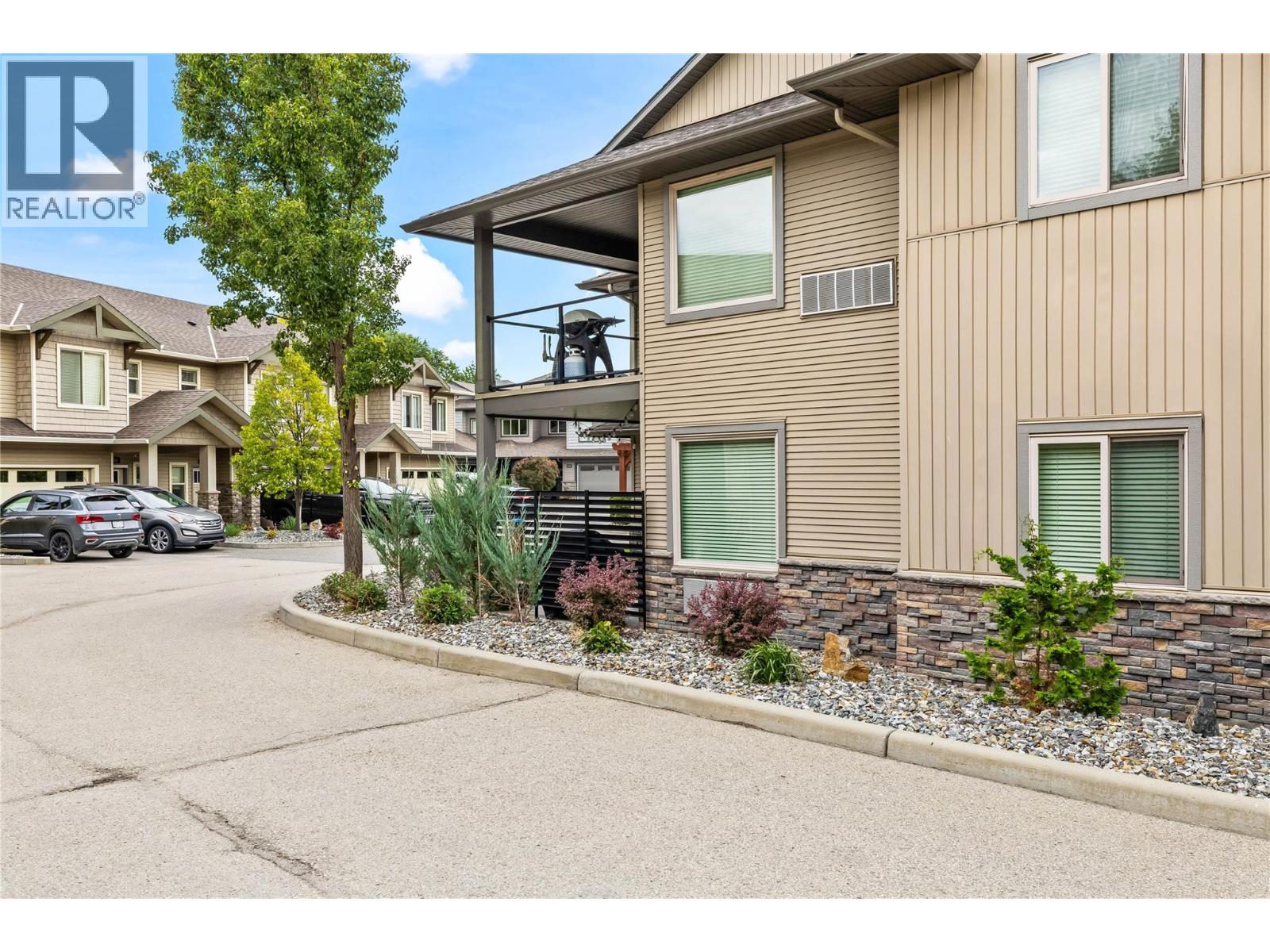 3350 Woodsdale Road Unit# 401