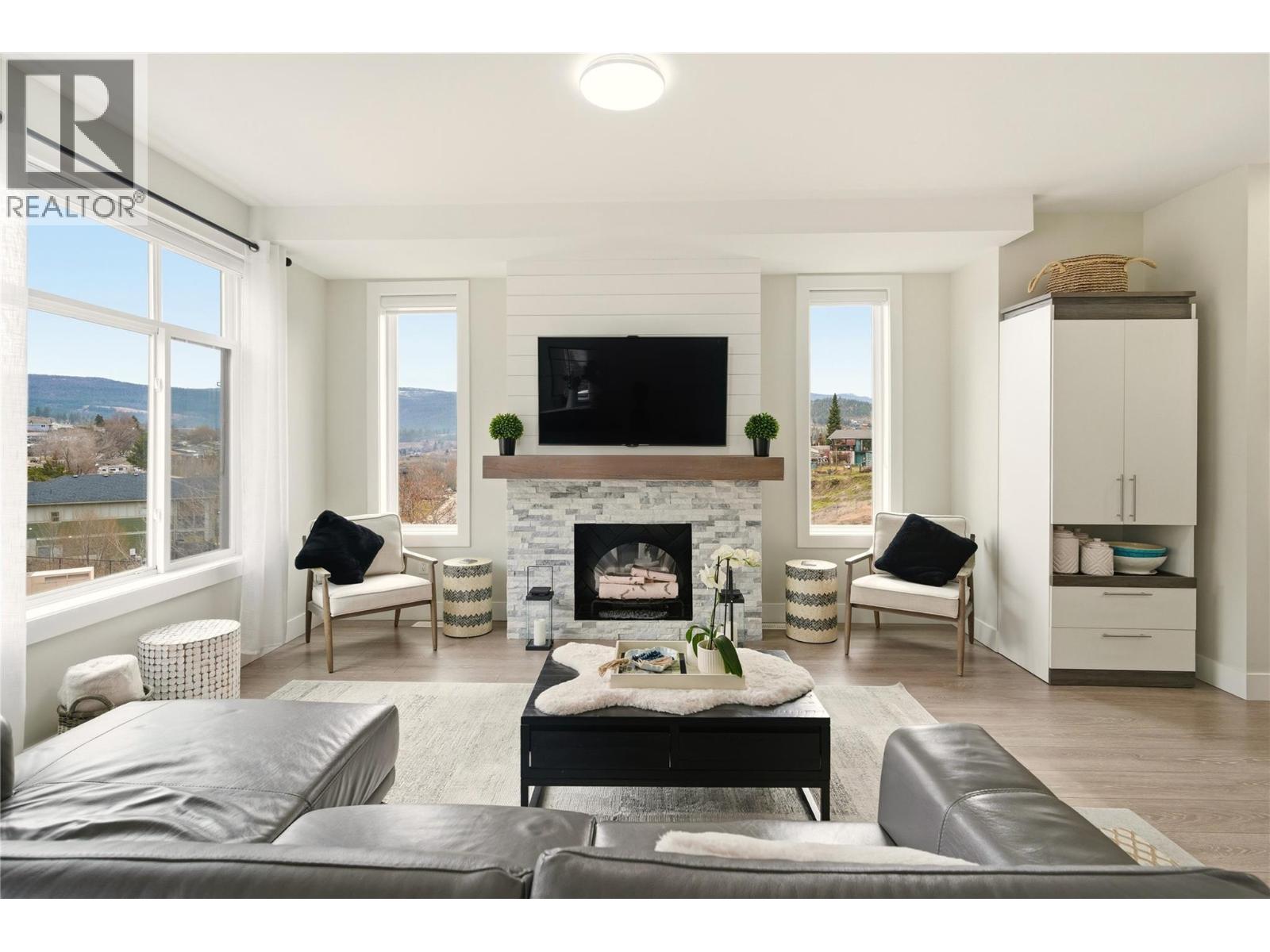 1176 Black Mountain Drive