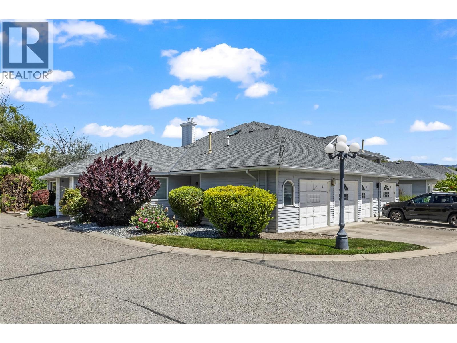 3370 Casorso Road Unit# 15