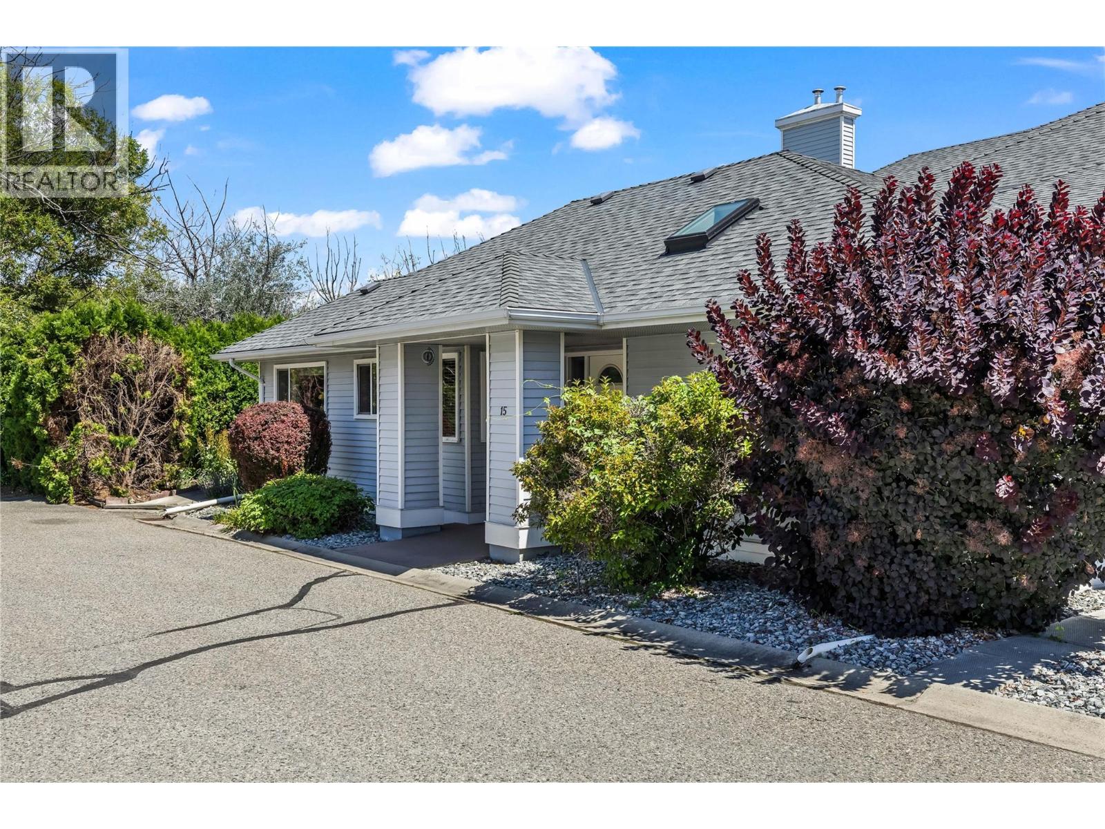 3370 Casorso Road Unit# 15
