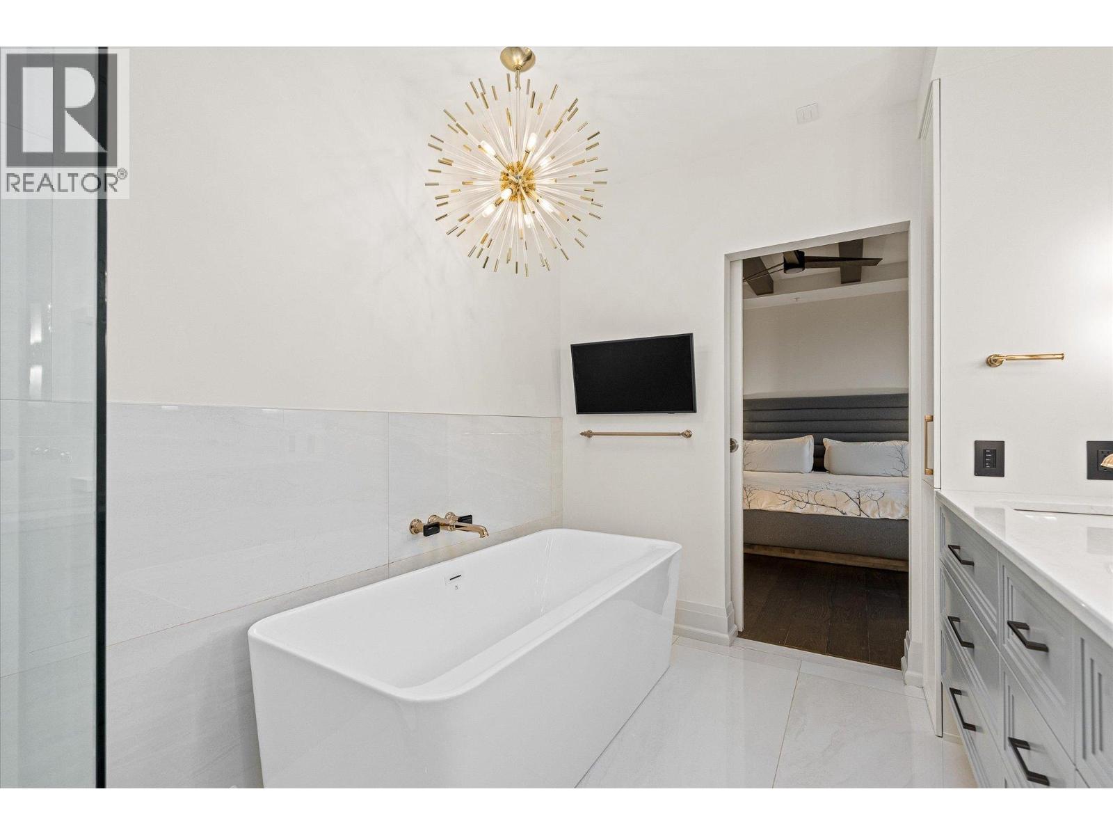 460 Groves Avenue Unit# 602