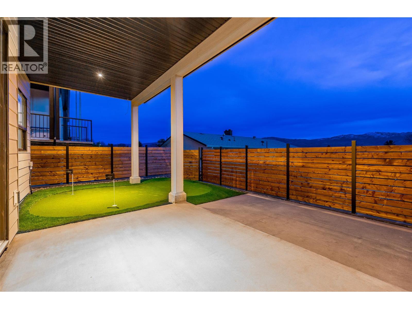1027 Kitson Court