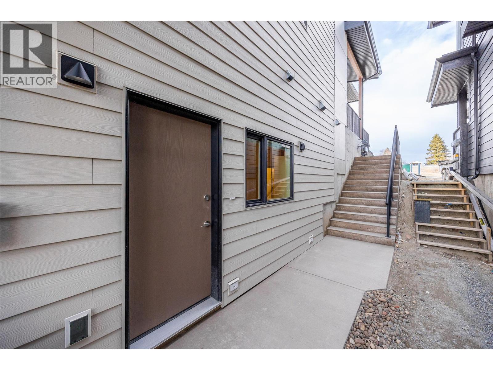 1027 Kitson Court