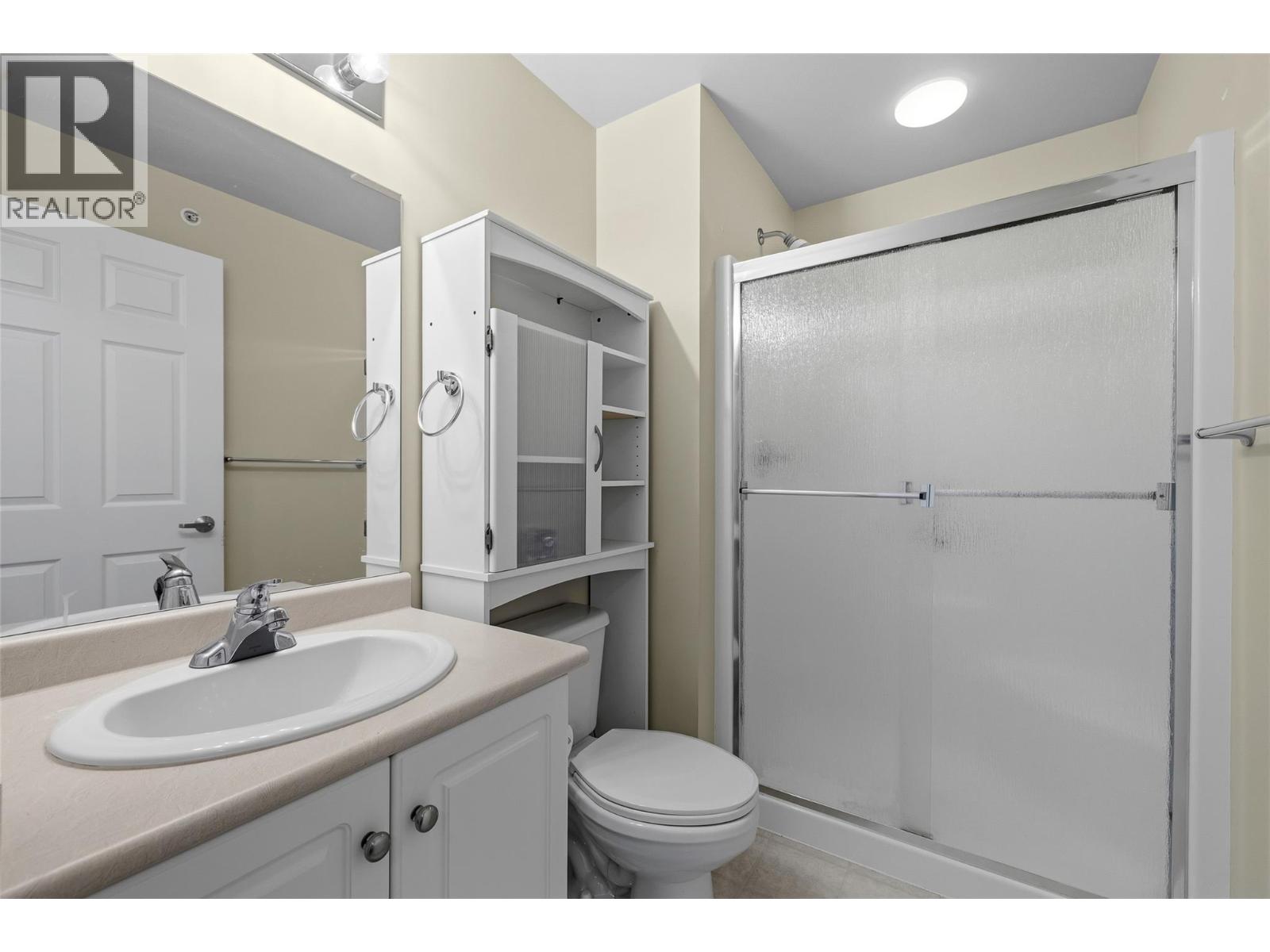 265 Froelich Road Unit# 401