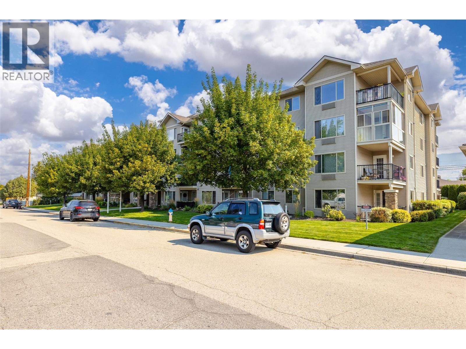 265 Froelich Road Unit# 401