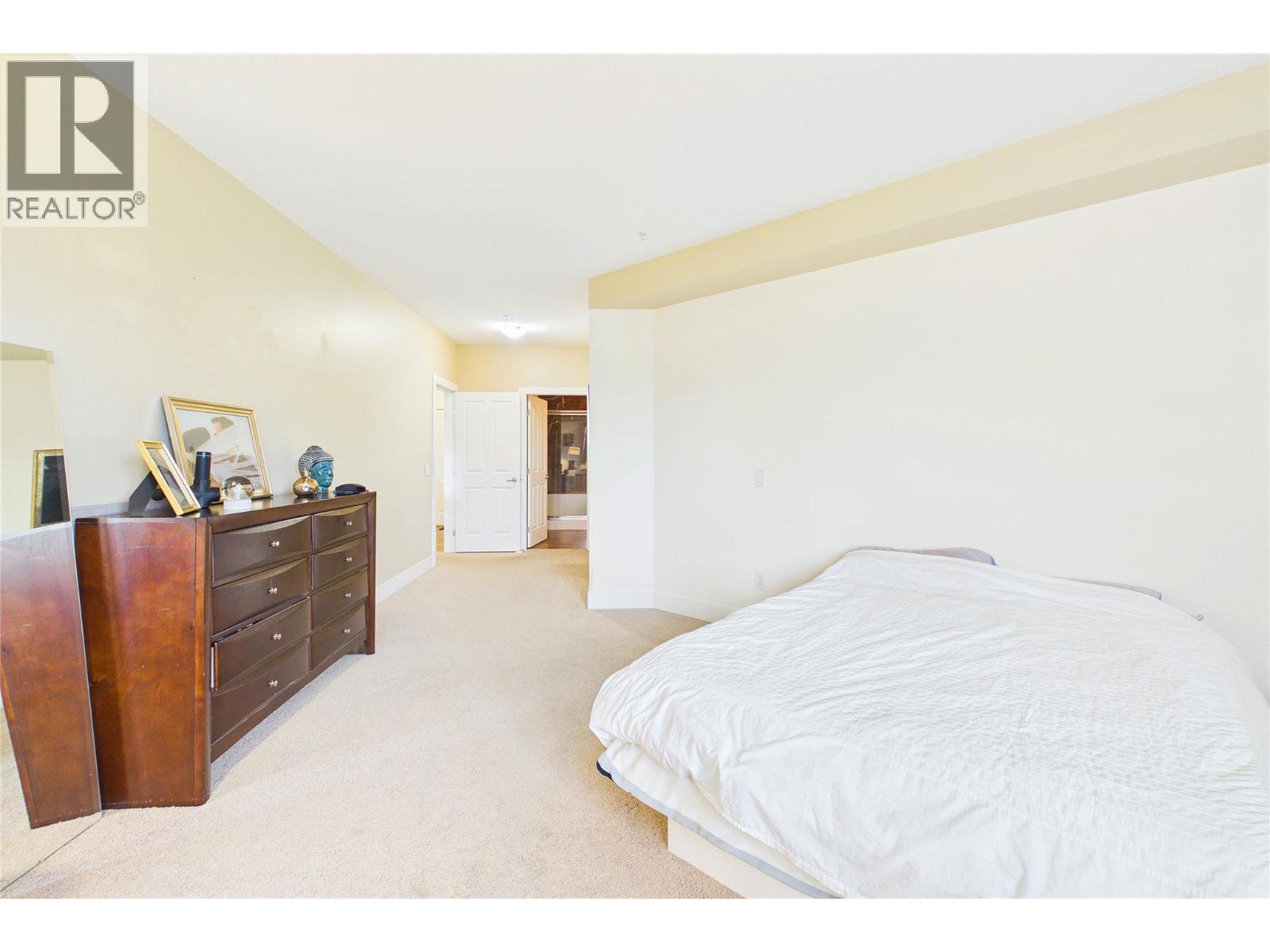 2532 Shoreline Drive Unit# 317