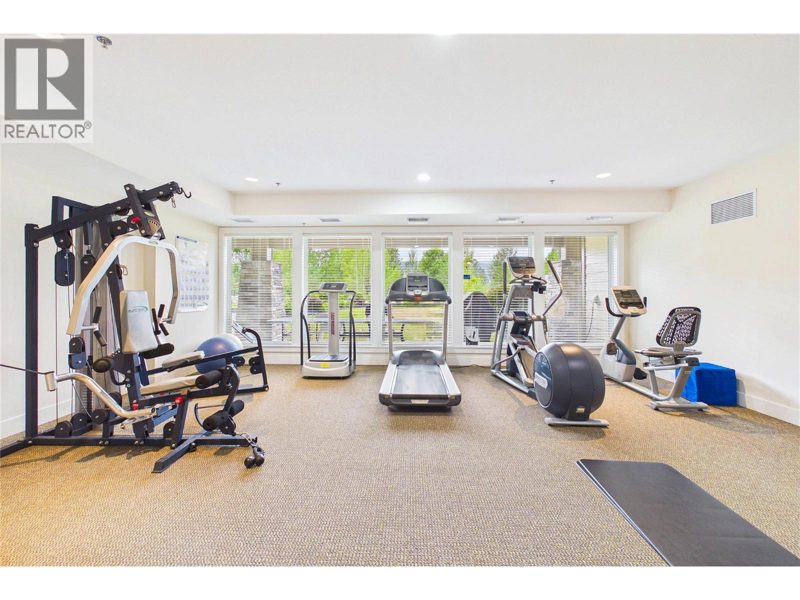 2532 Shoreline Drive Unit# 317