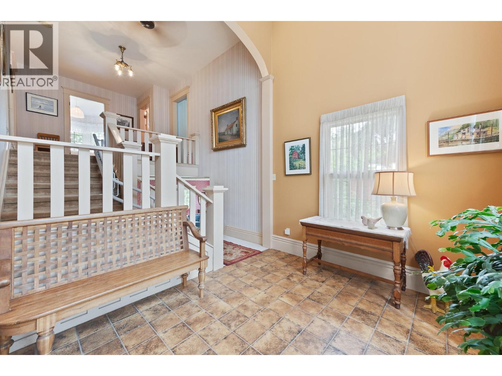 4852-4858 Lakeshore Road