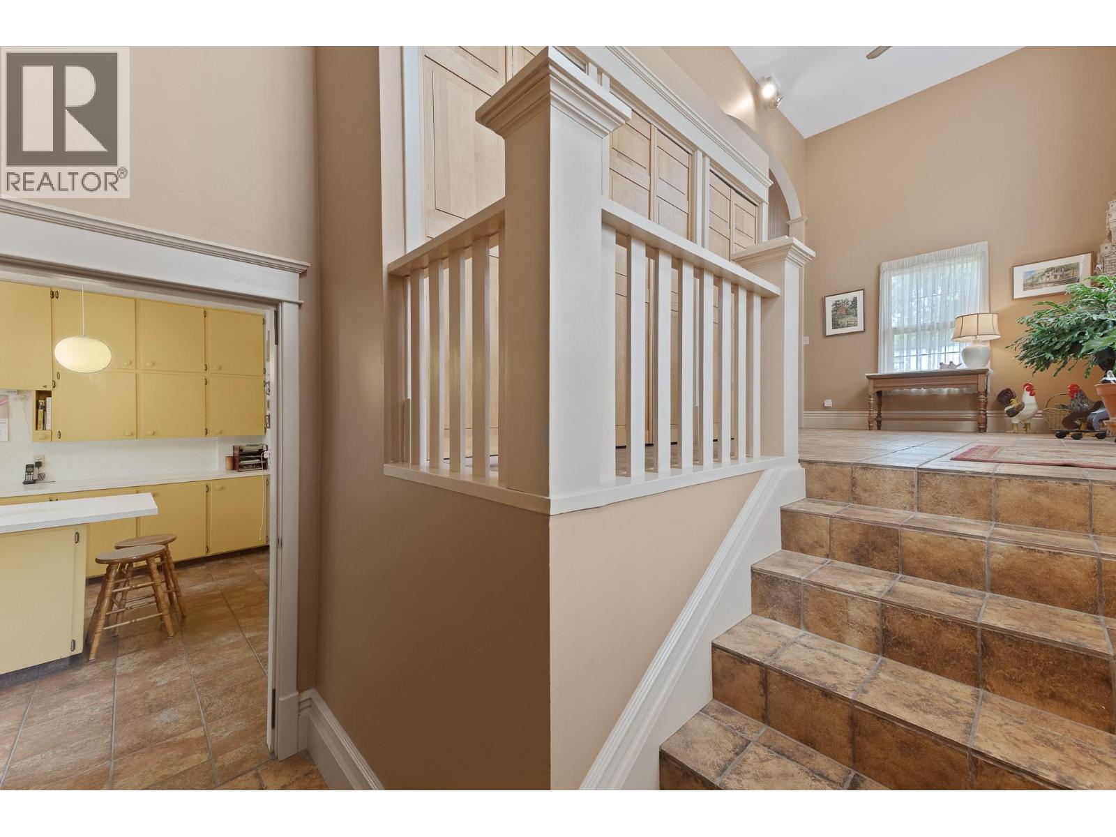 4852-4858 Lakeshore Road