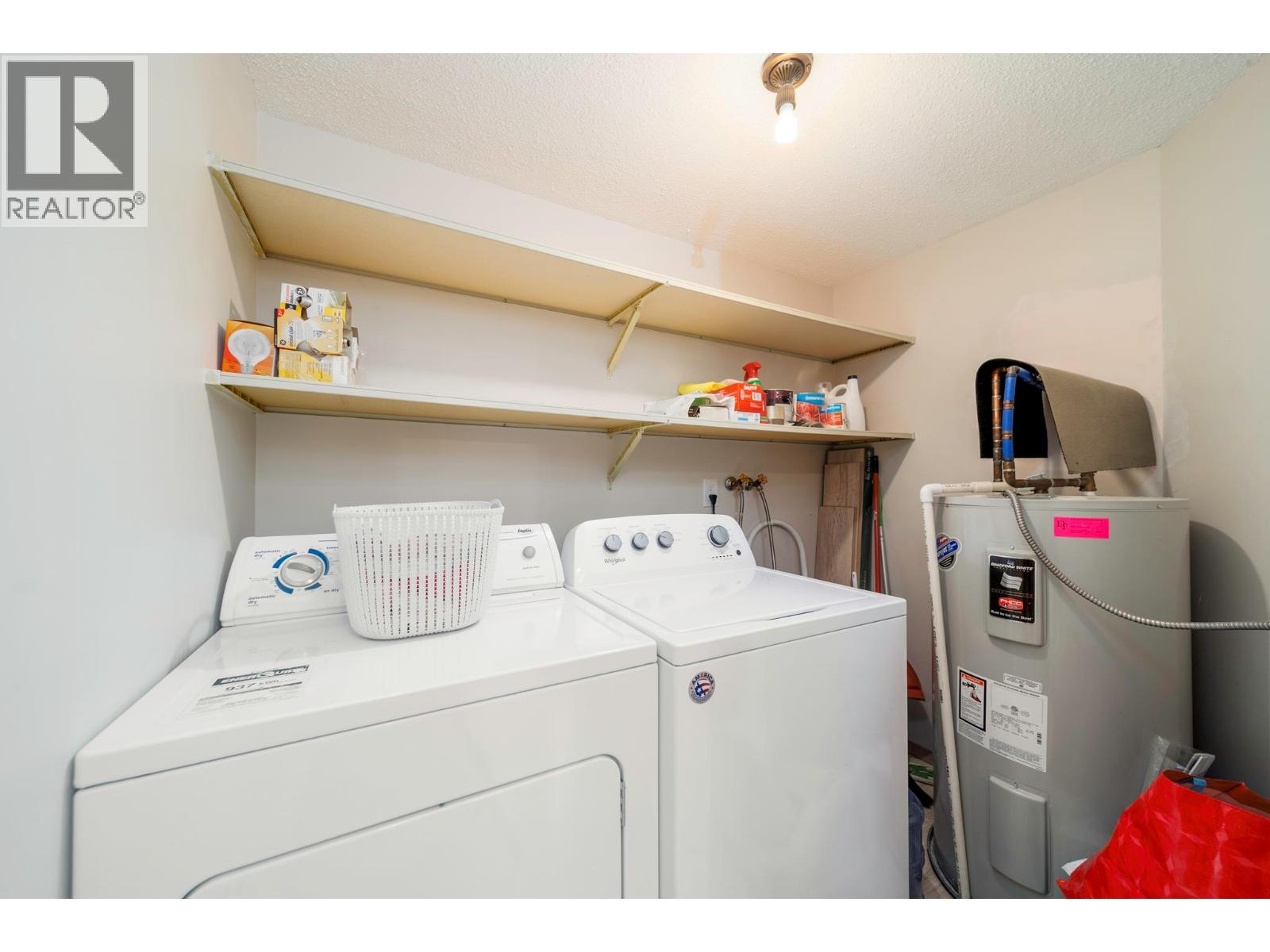 2085 Gordon Drive Unit# 211