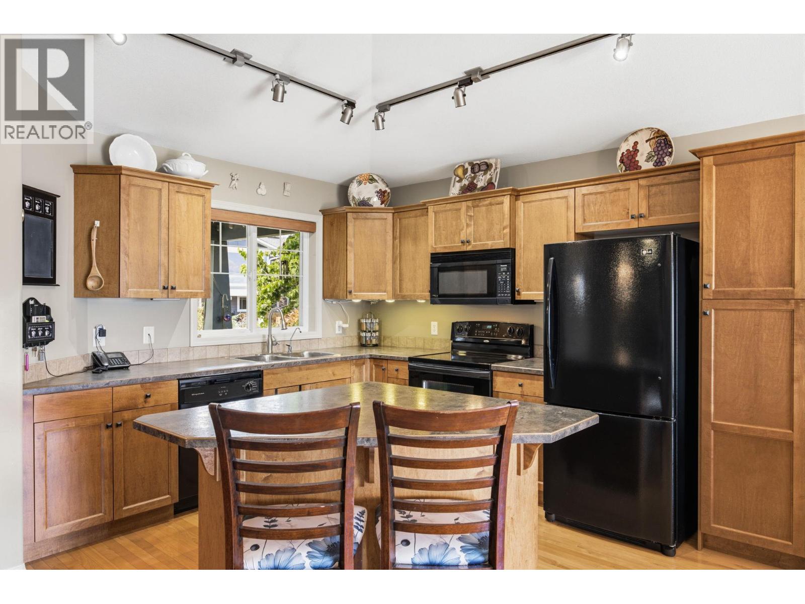 3652 Yorkton Road
