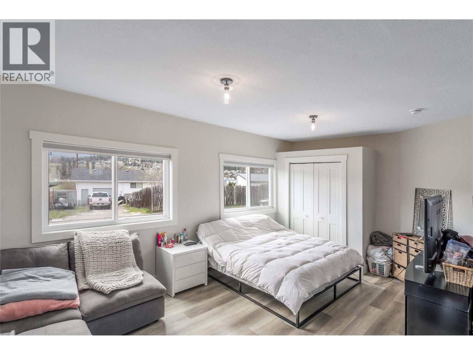 1559 Duncan Court