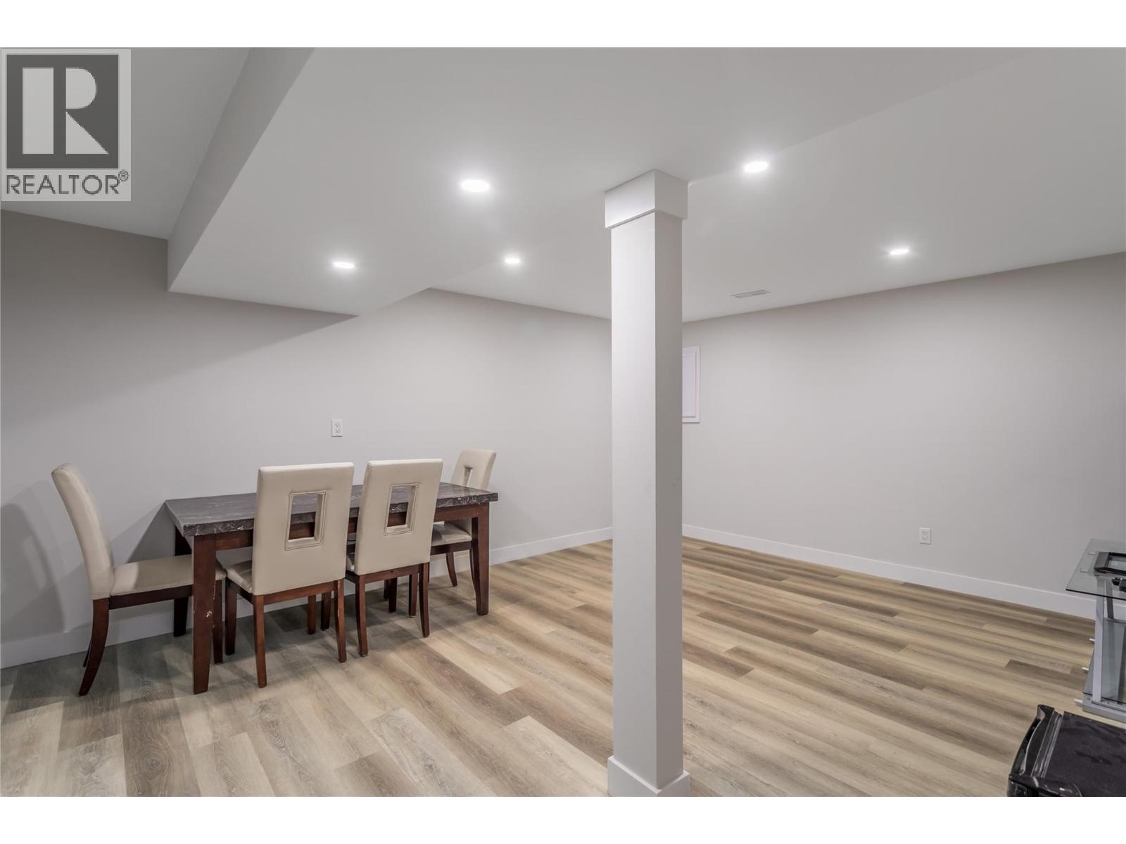 1559 Duncan Court