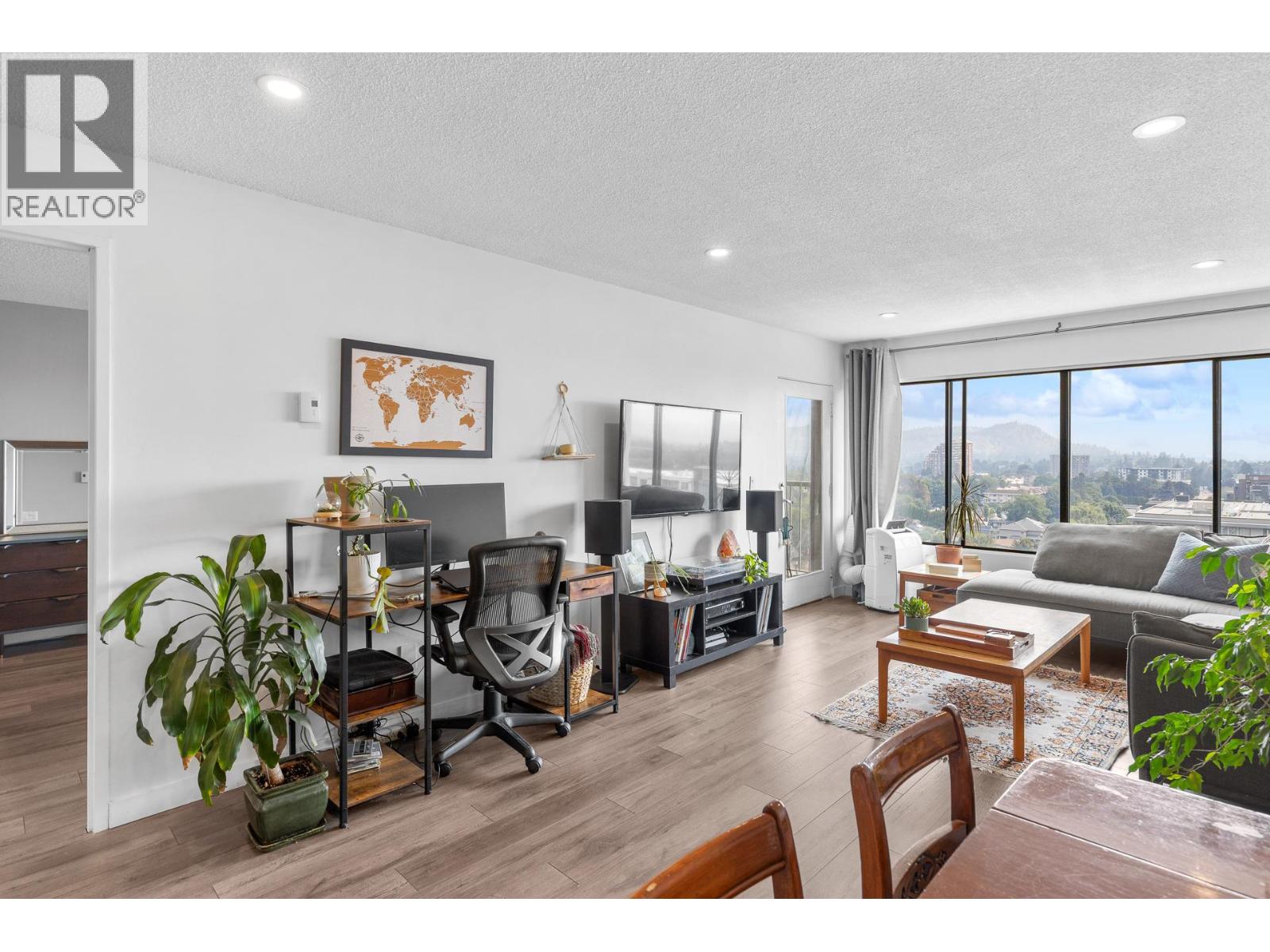 737 Leon Avenue Unit# 1205