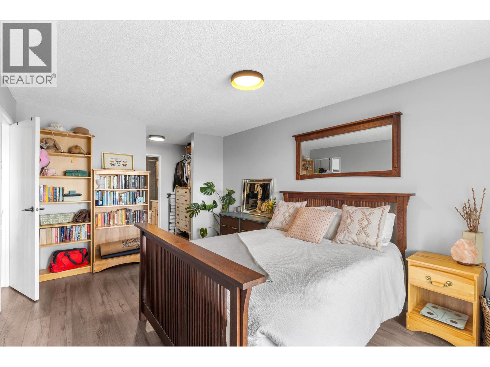 737 Leon Avenue Unit# 1205