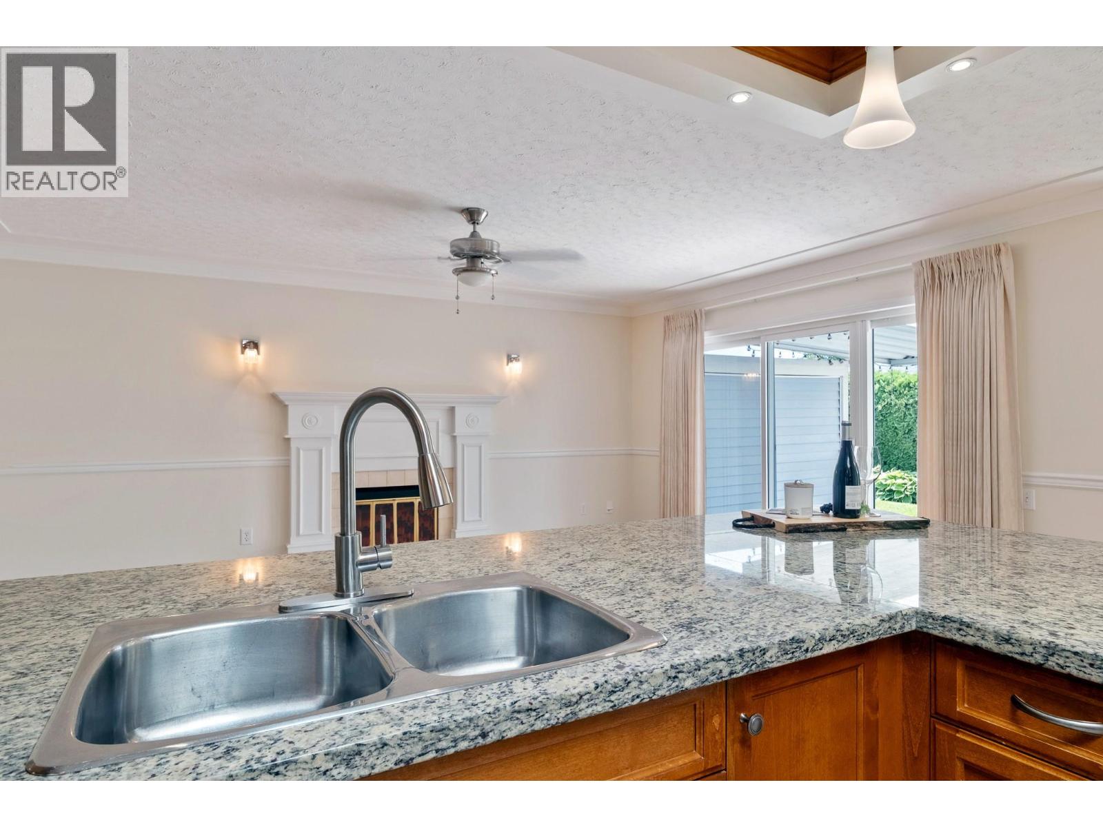 3370 Casorso Road Unit# 21