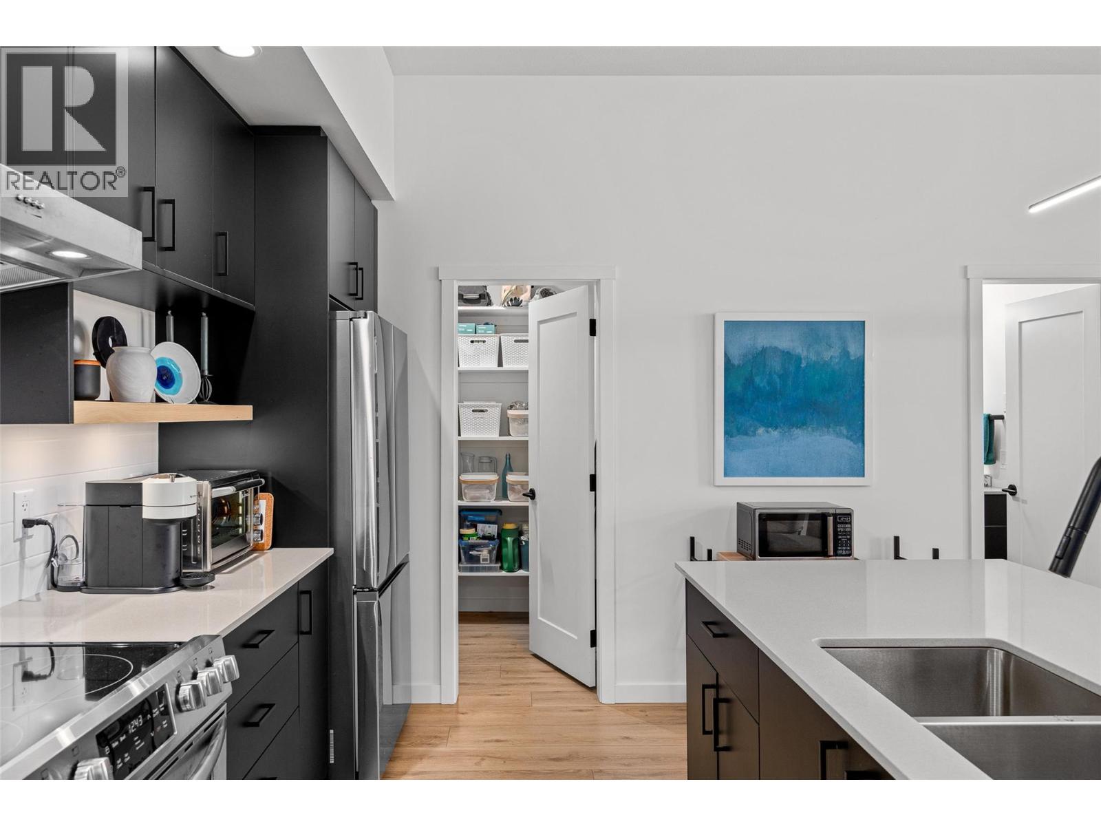 660 Cawston Avenue Unit# 607