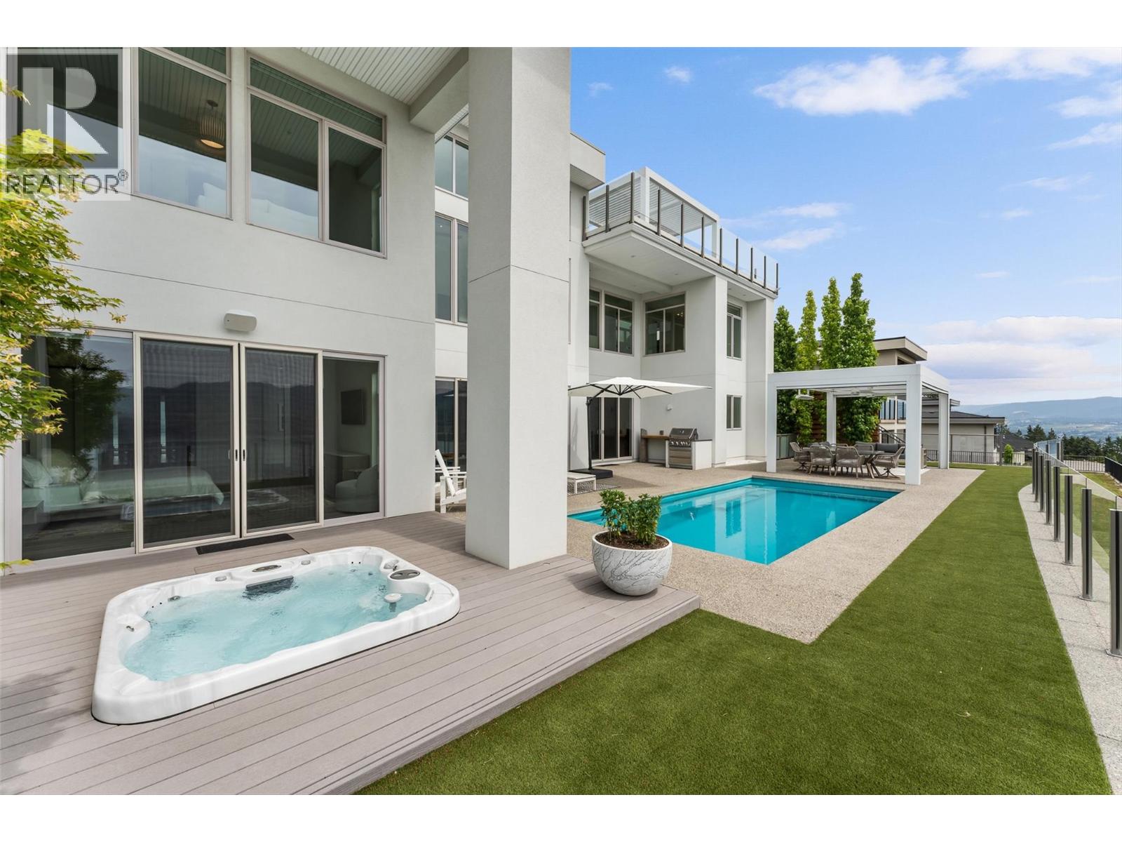 1384 Pinot Noir Drive