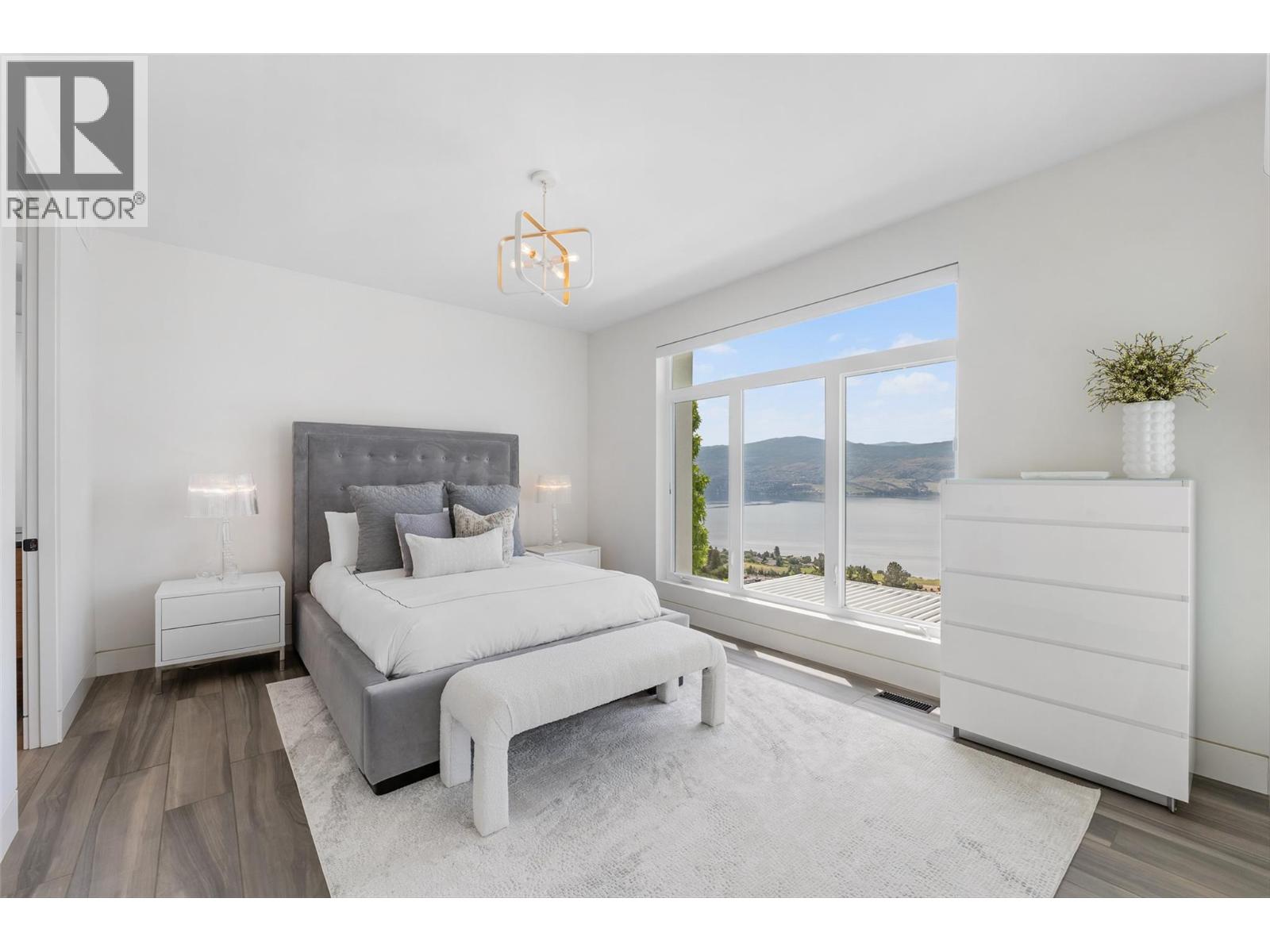 1384 Pinot Noir Drive