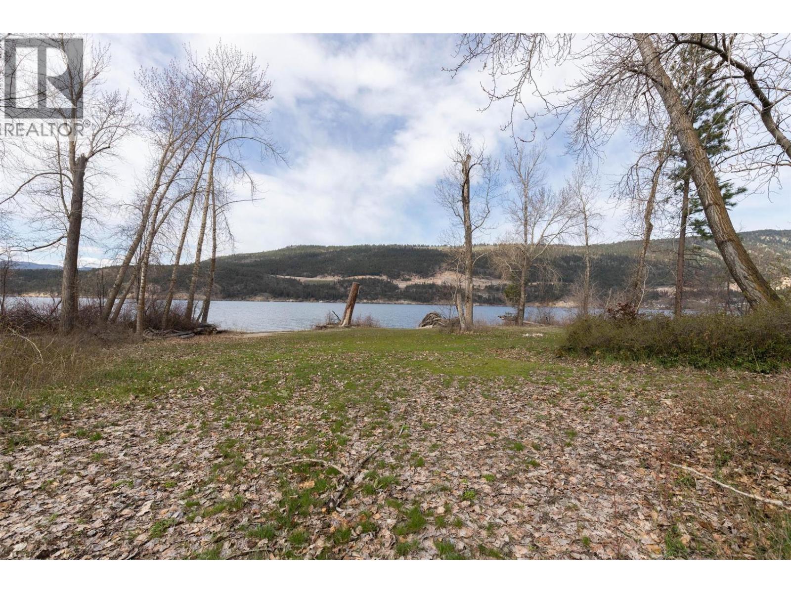 Lot A + B Oyama Road
