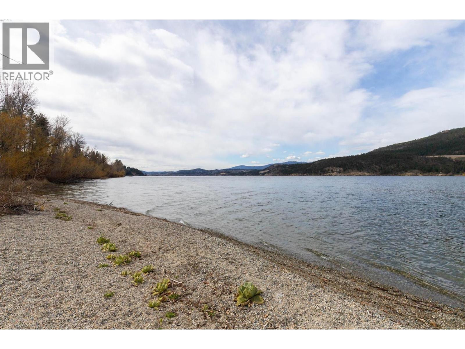 Lot A + B Oyama Road