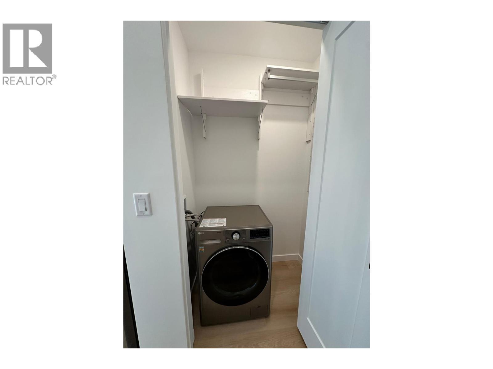 1274 Devonshire Avenue Unit# 443