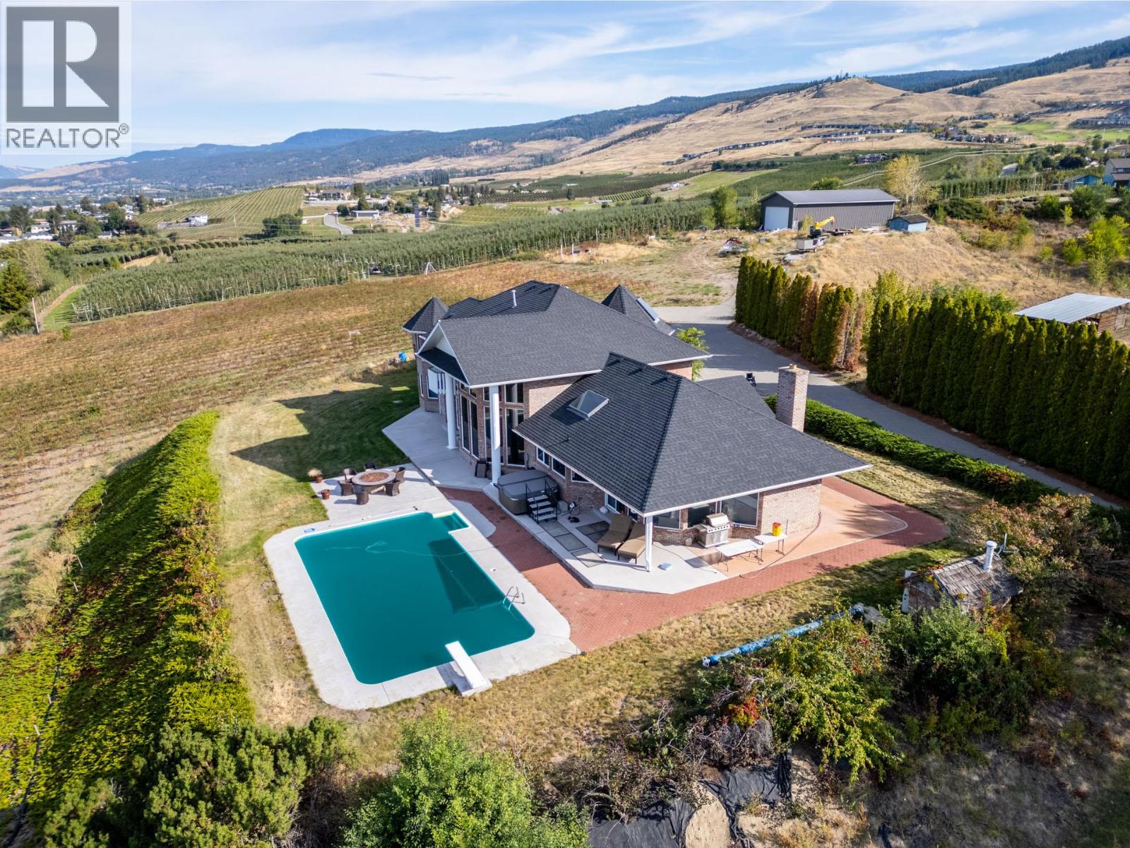 1135 Graf Road