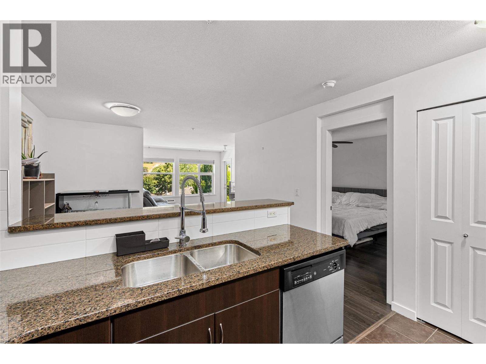 567 Yates Road Unit# 307