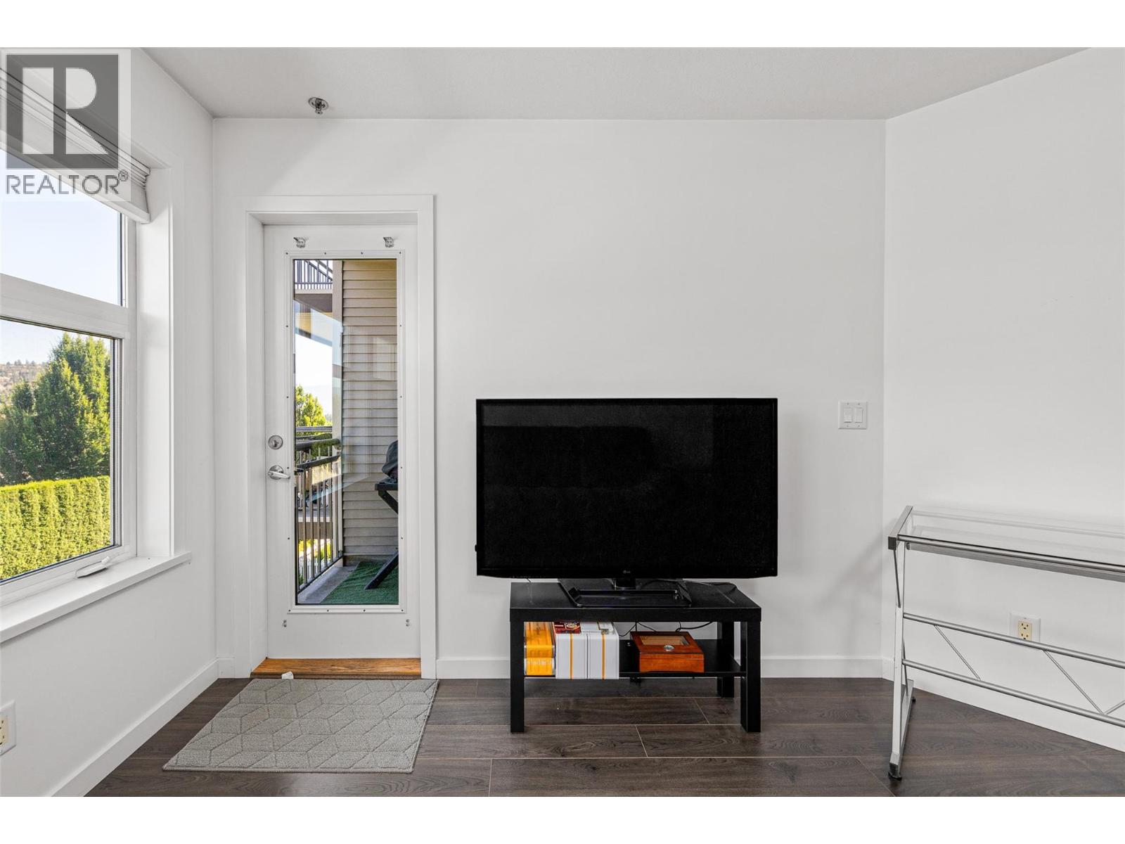 567 Yates Road Unit# 307