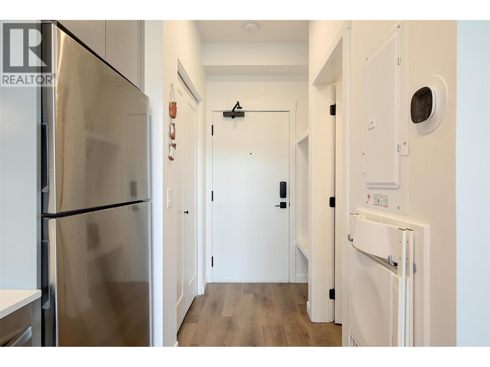 1274 Devonshire Avenue Unit# 405