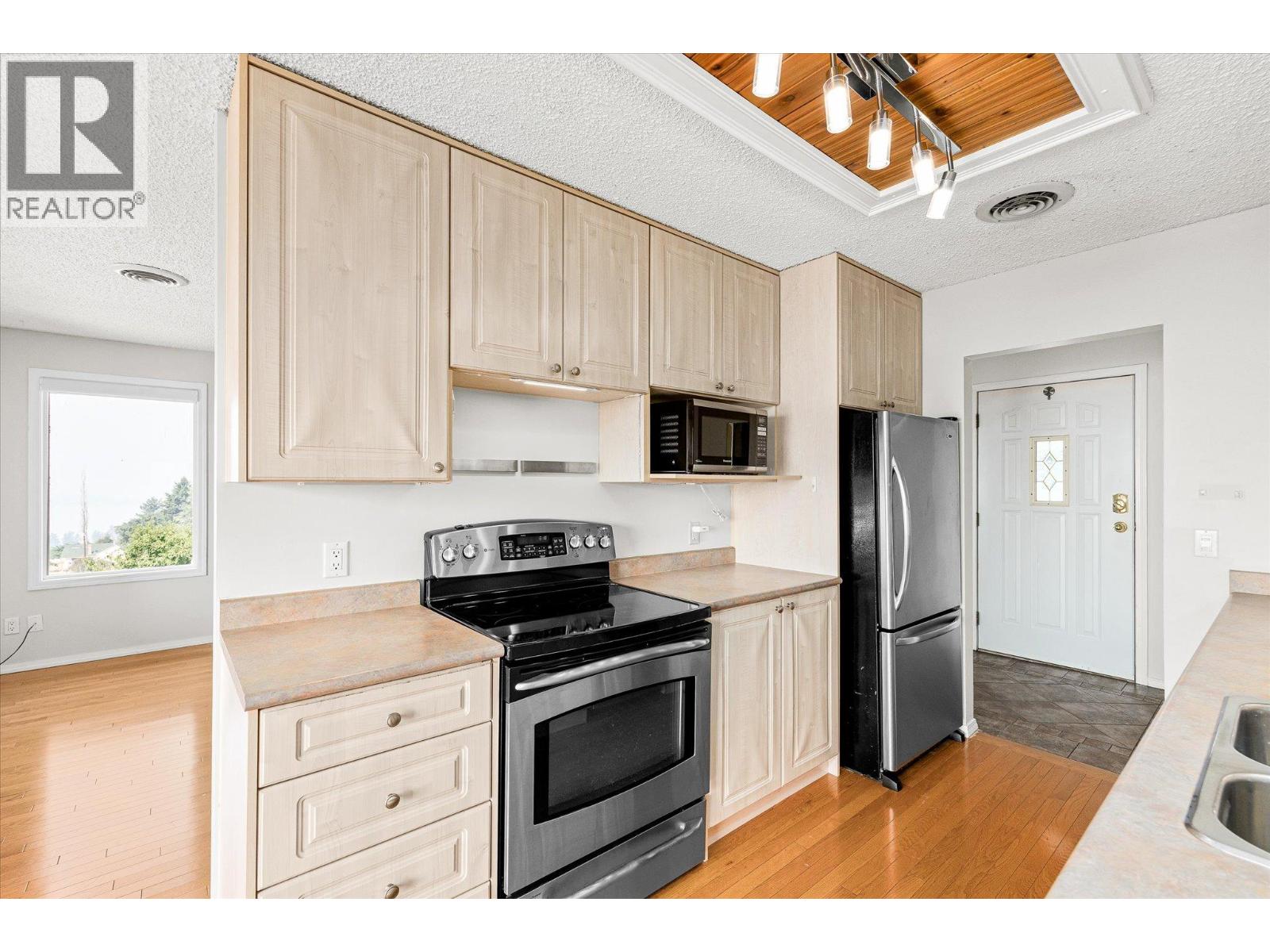 13890 Oyama Road