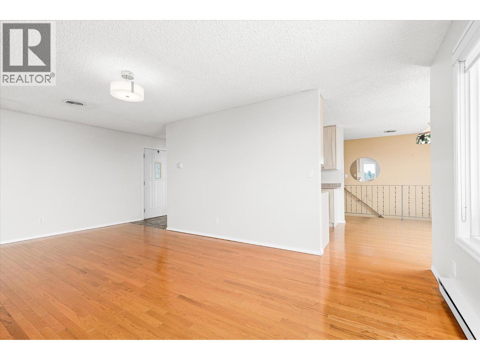 13890 Oyama Road