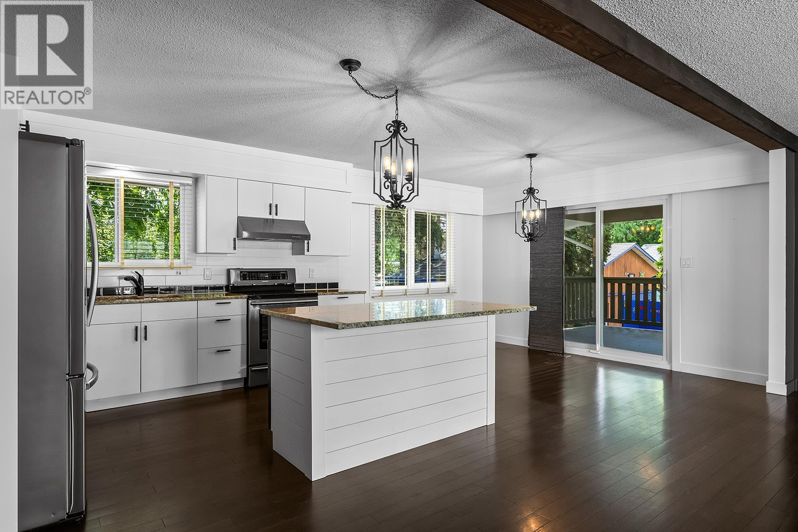 475 Collett Road