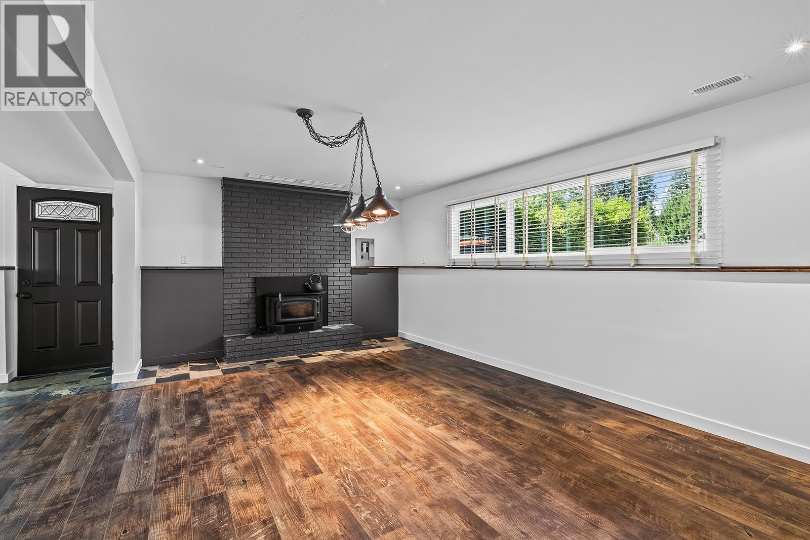 475 Collett Road