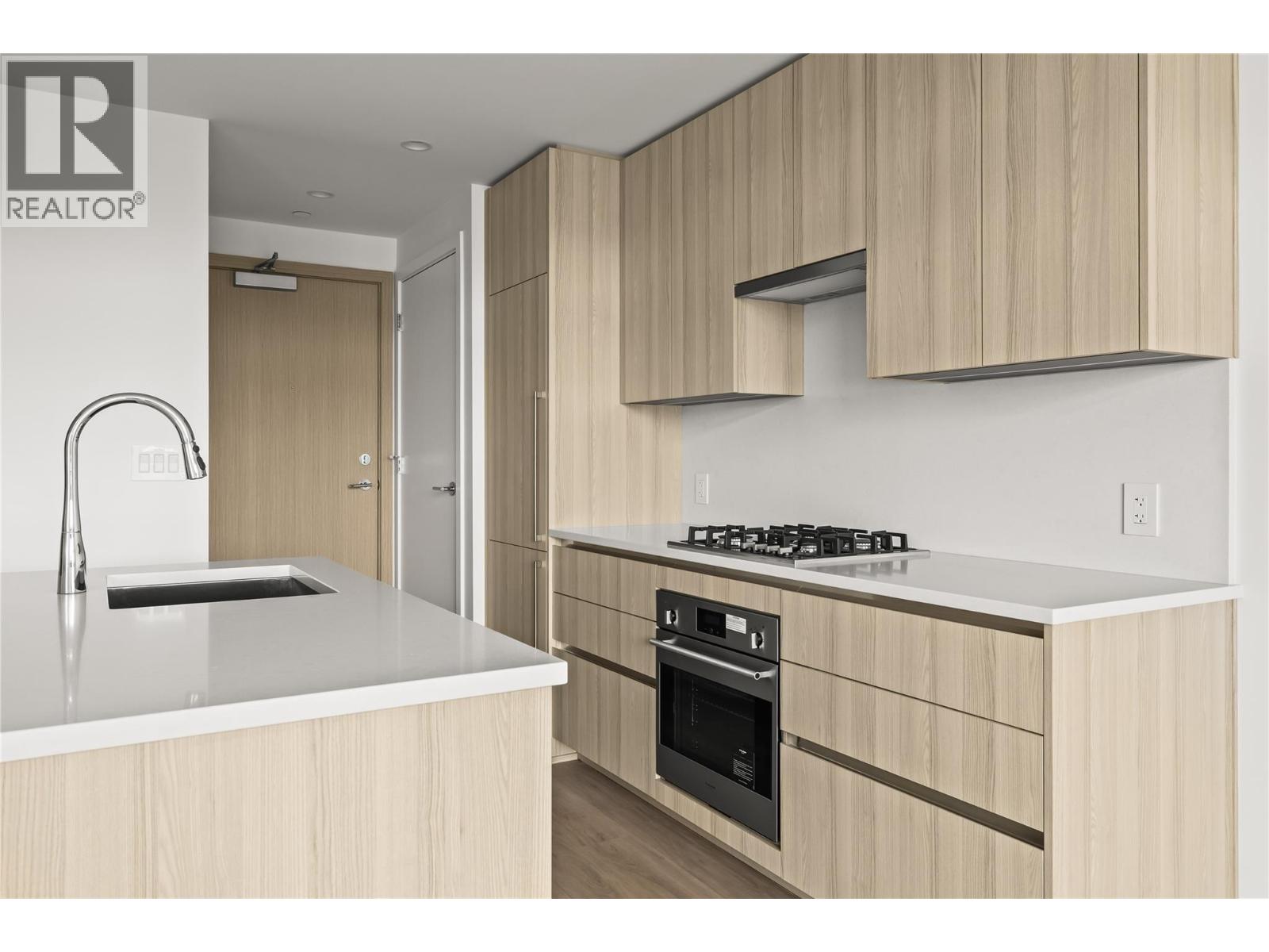 1626 Water Street Unit# 2705
